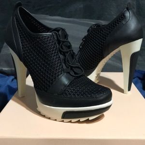 Wizard High Hell Platform Sneaker